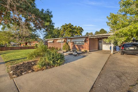 Tiny photo for 366 N 175 E, North Salt Lake, UT 84054 (MLS # 2127759)