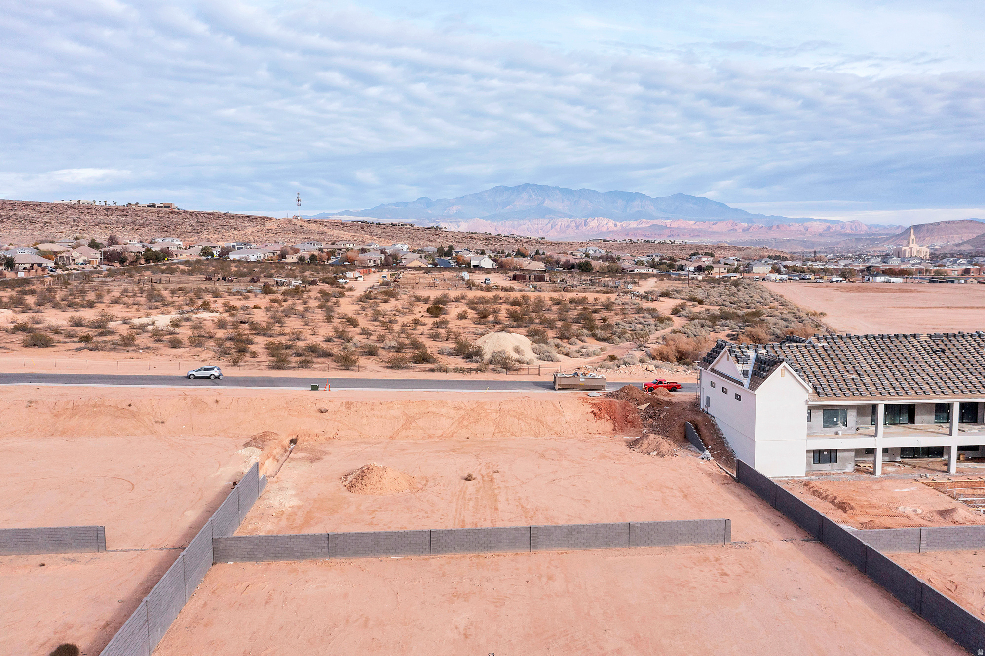 ESTATES AT OLD FARM - Land