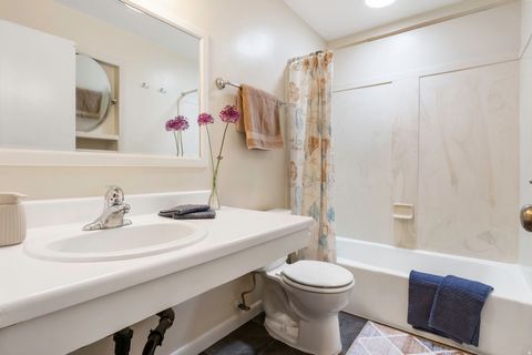 Tiny photo for 4851 KIWANA DR, South Ogden, UT 84403 (MLS # 2157730)