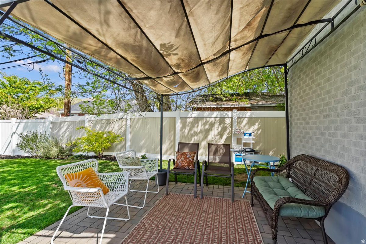 ROSE PARK - Residential