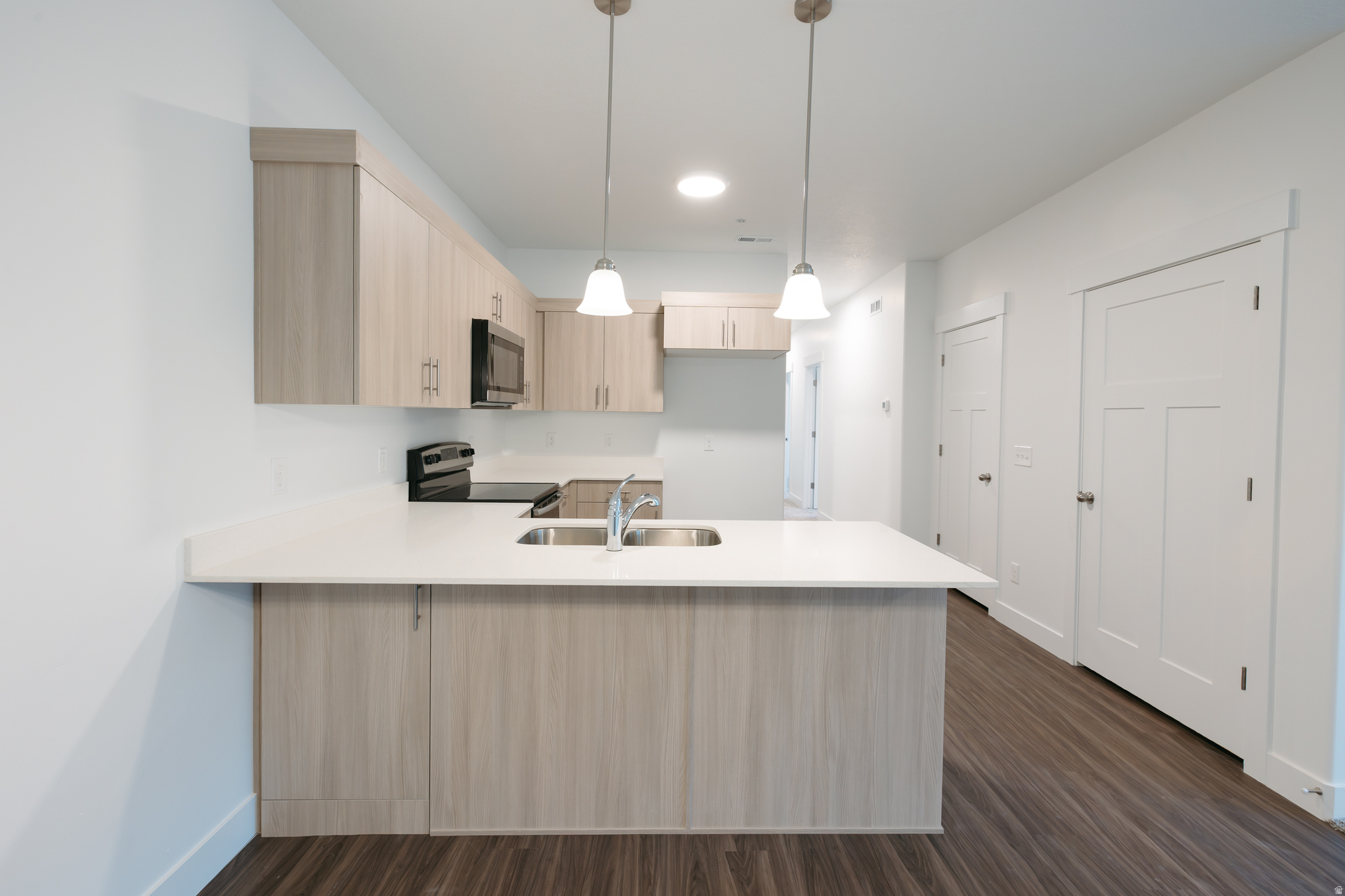 MOUNTAIN RIDGE - Residential