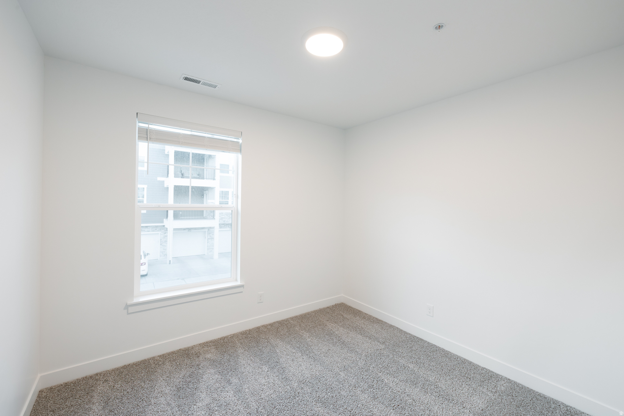 MOUNTAIN RIDGE - Residential