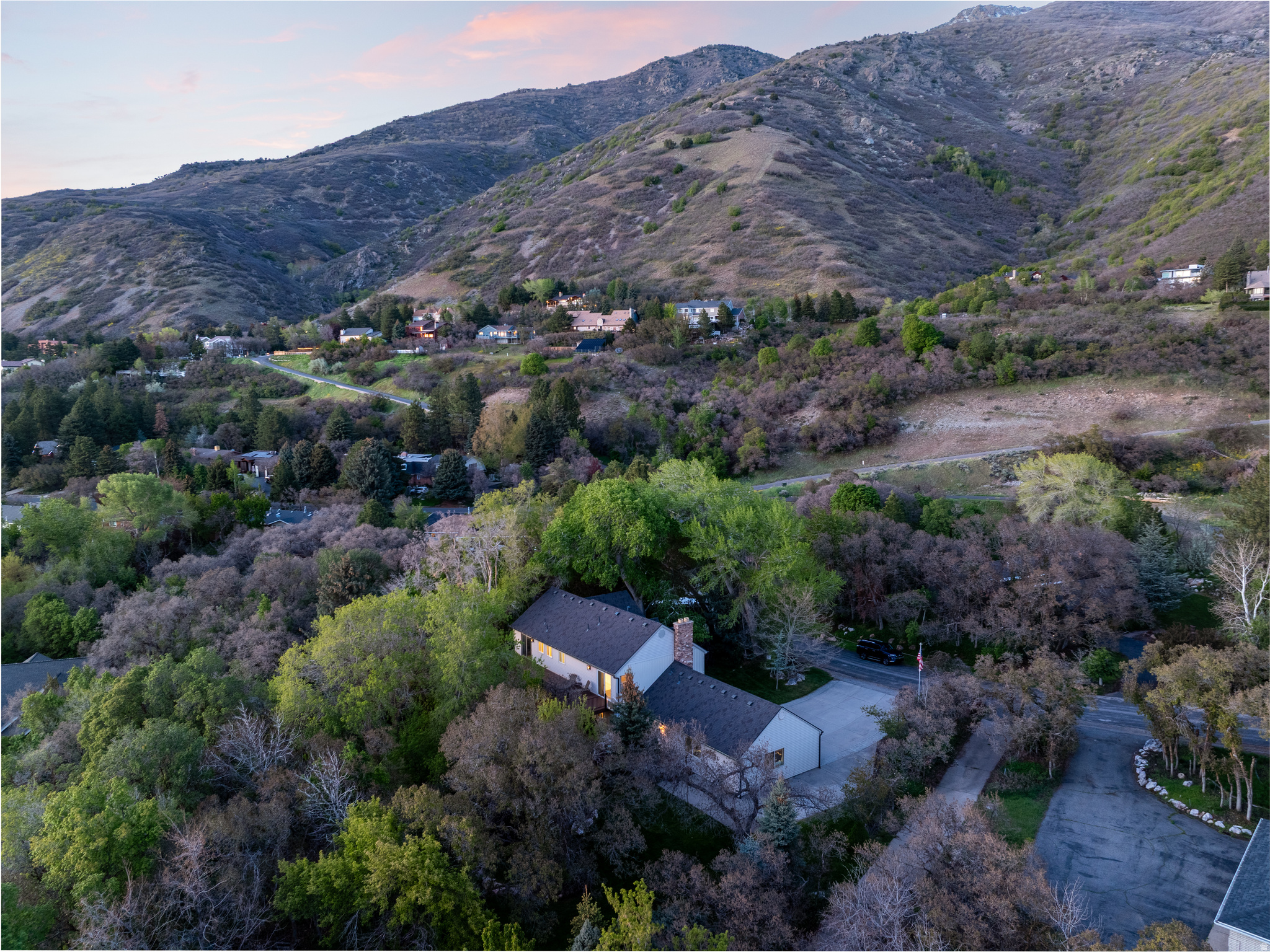 EASTWOOD - Residential