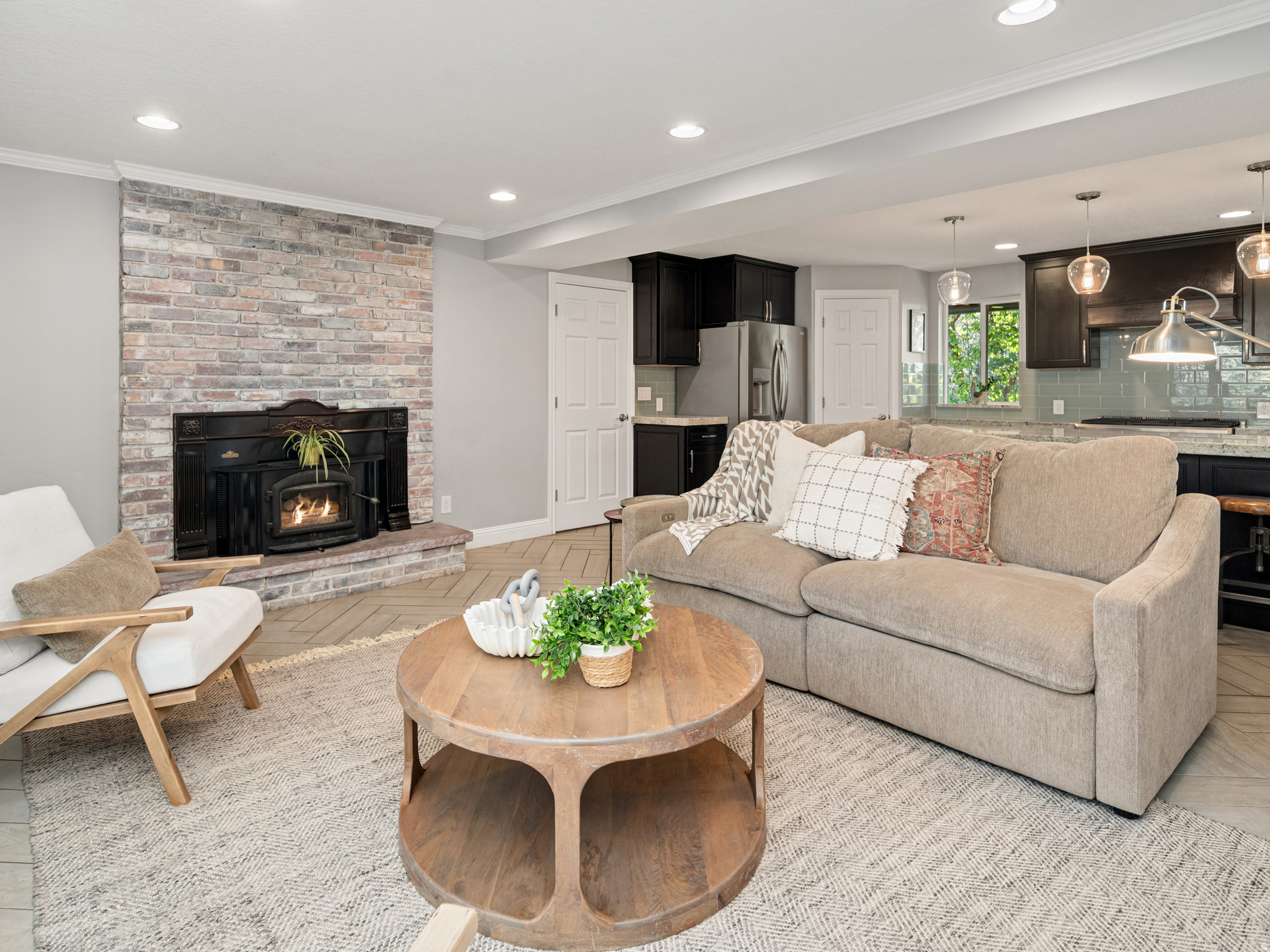 EASTWOOD - Residential