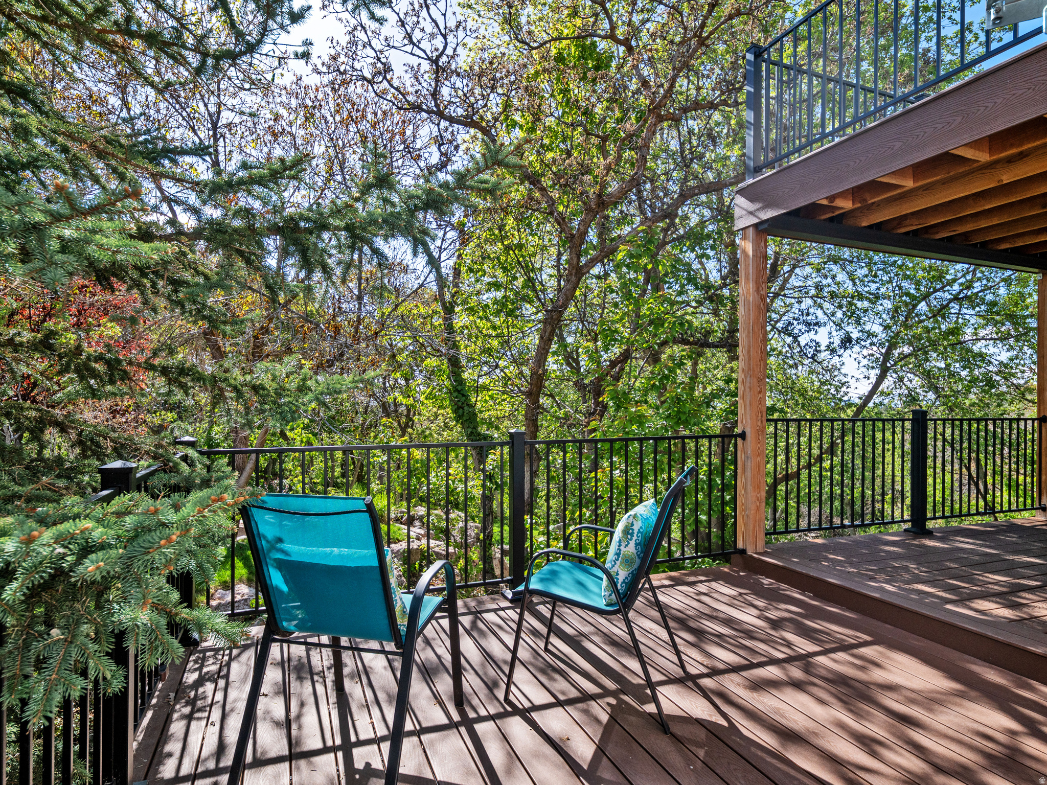 EASTWOOD - Residential