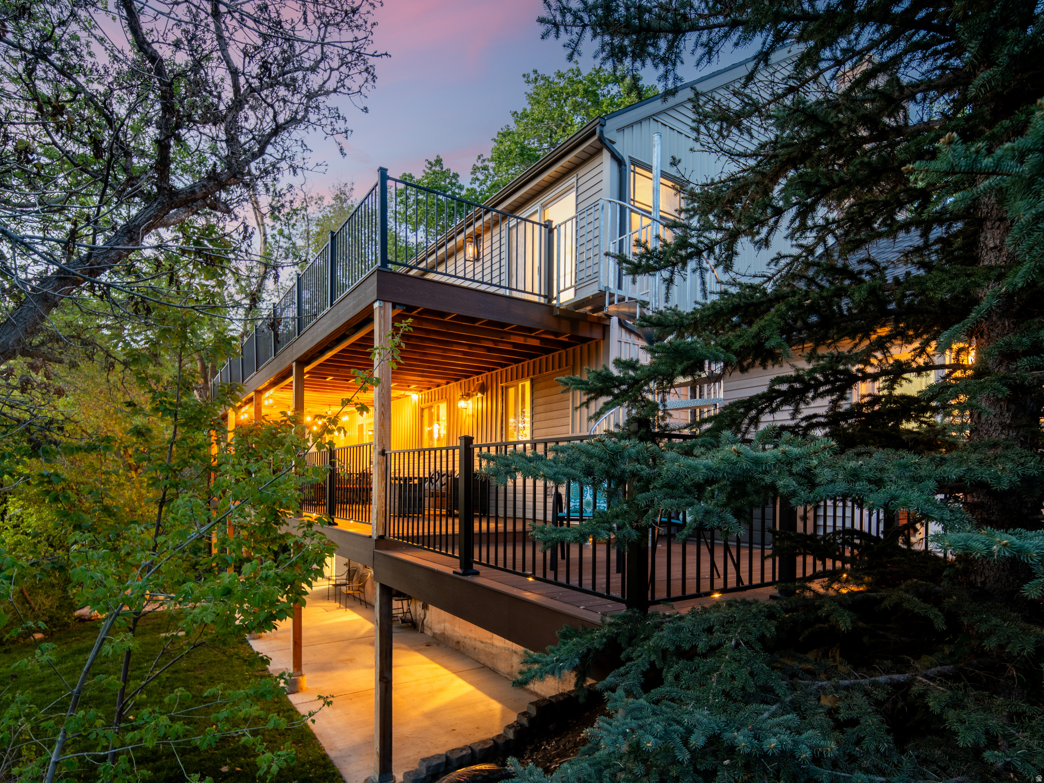 EASTWOOD - Residential