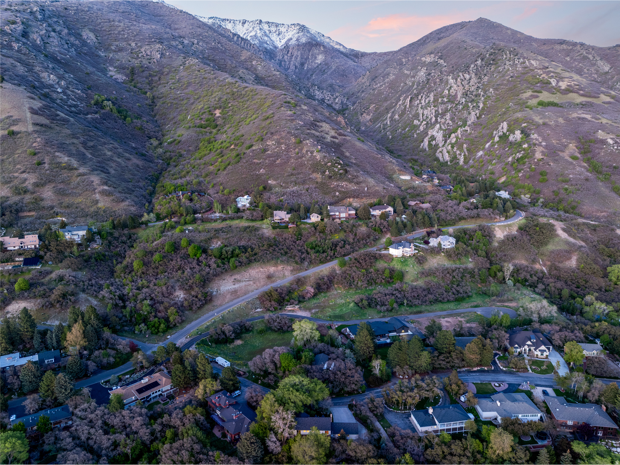 EASTWOOD - Residential