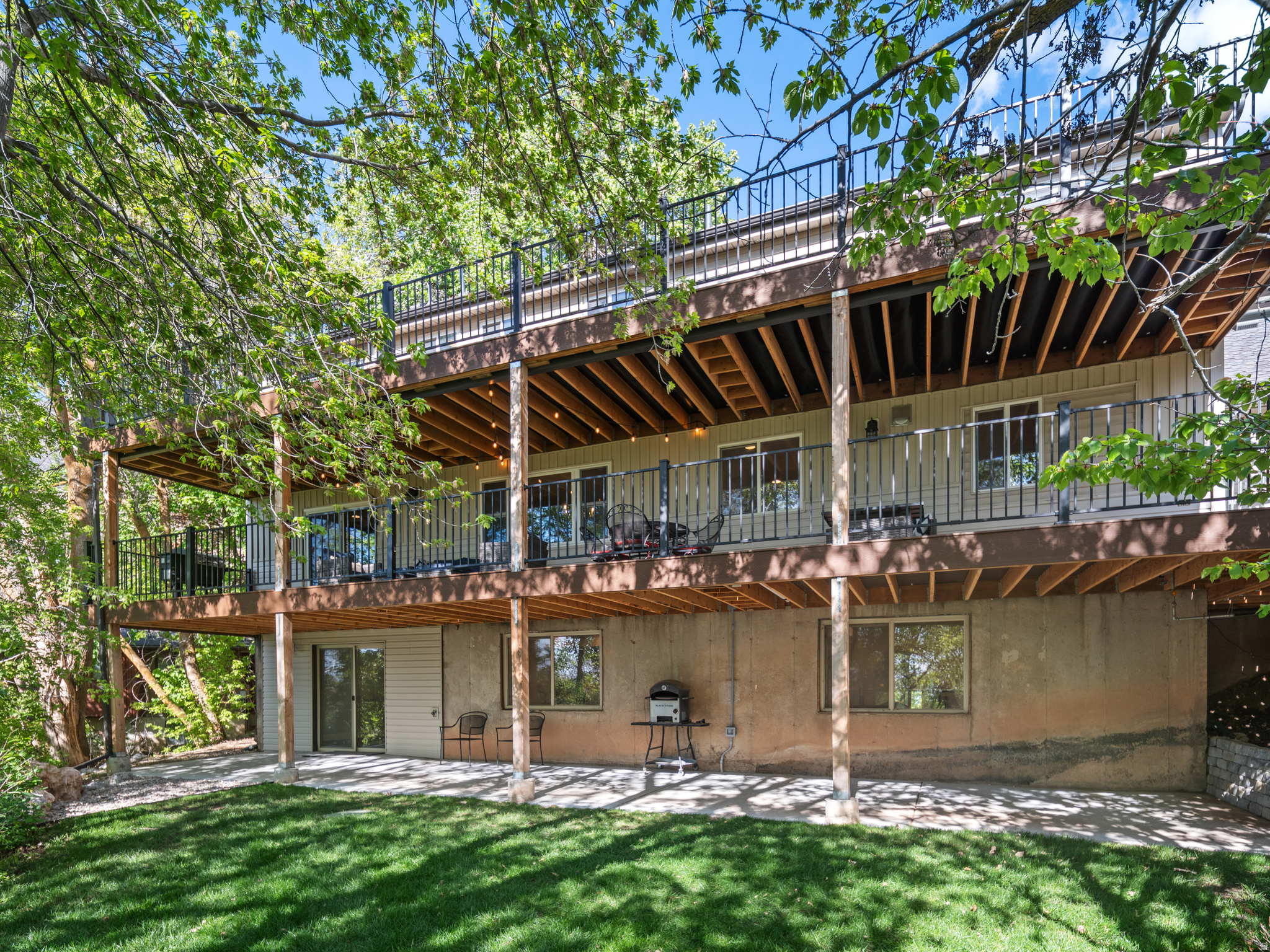 EASTWOOD - Residential