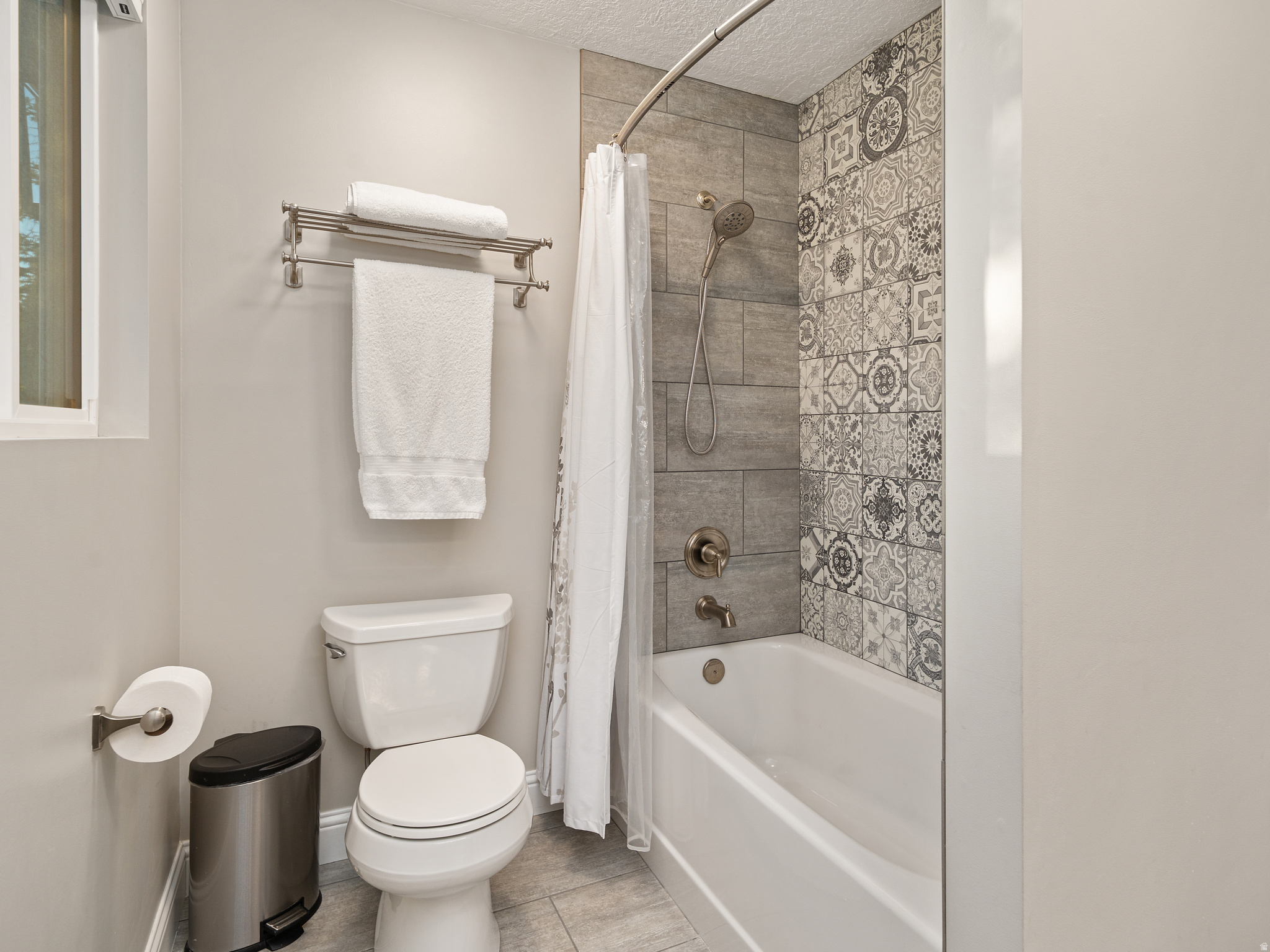 EASTWOOD - Residential