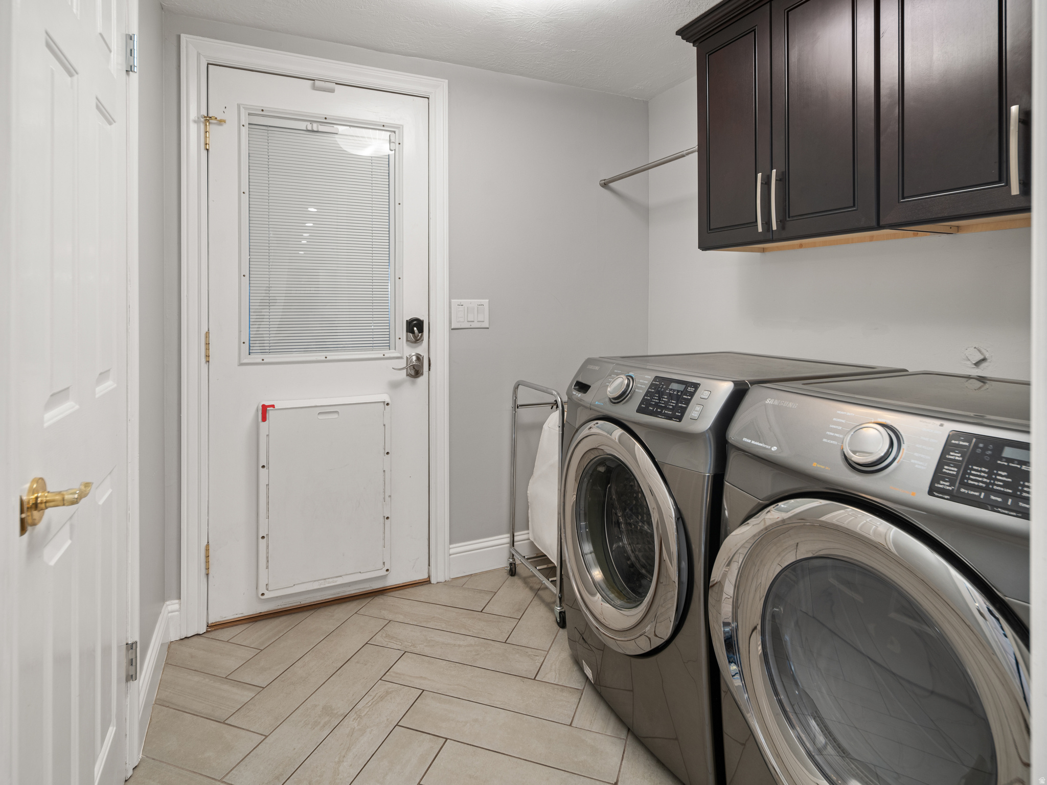 EASTWOOD - Residential