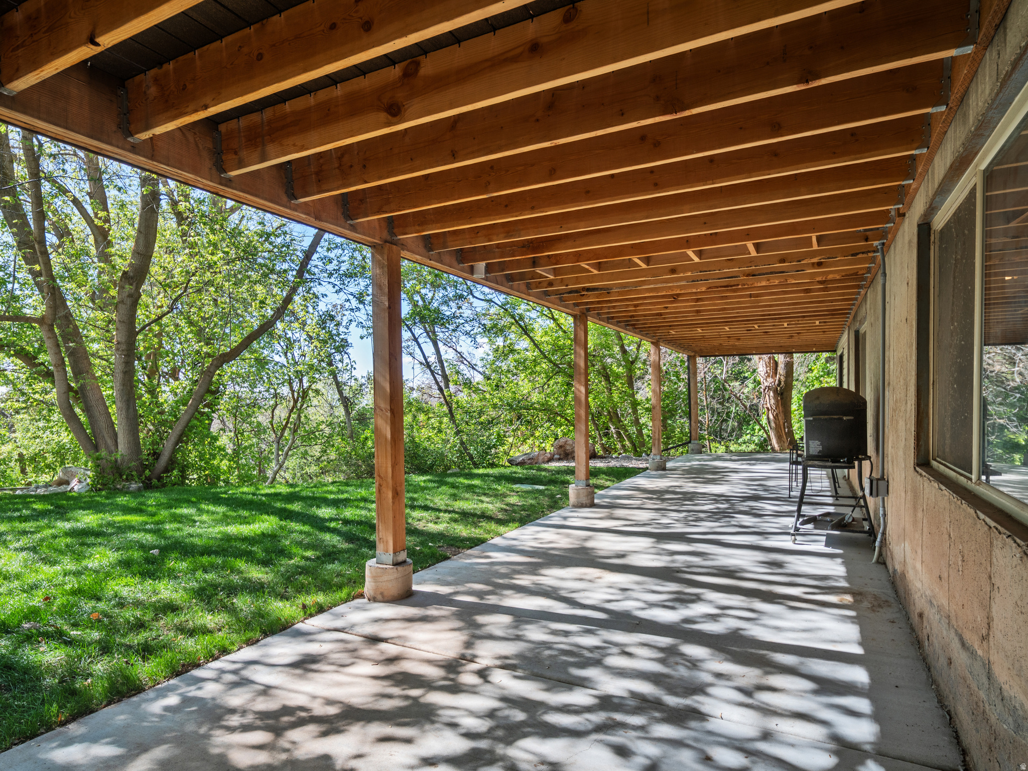 EASTWOOD - Residential