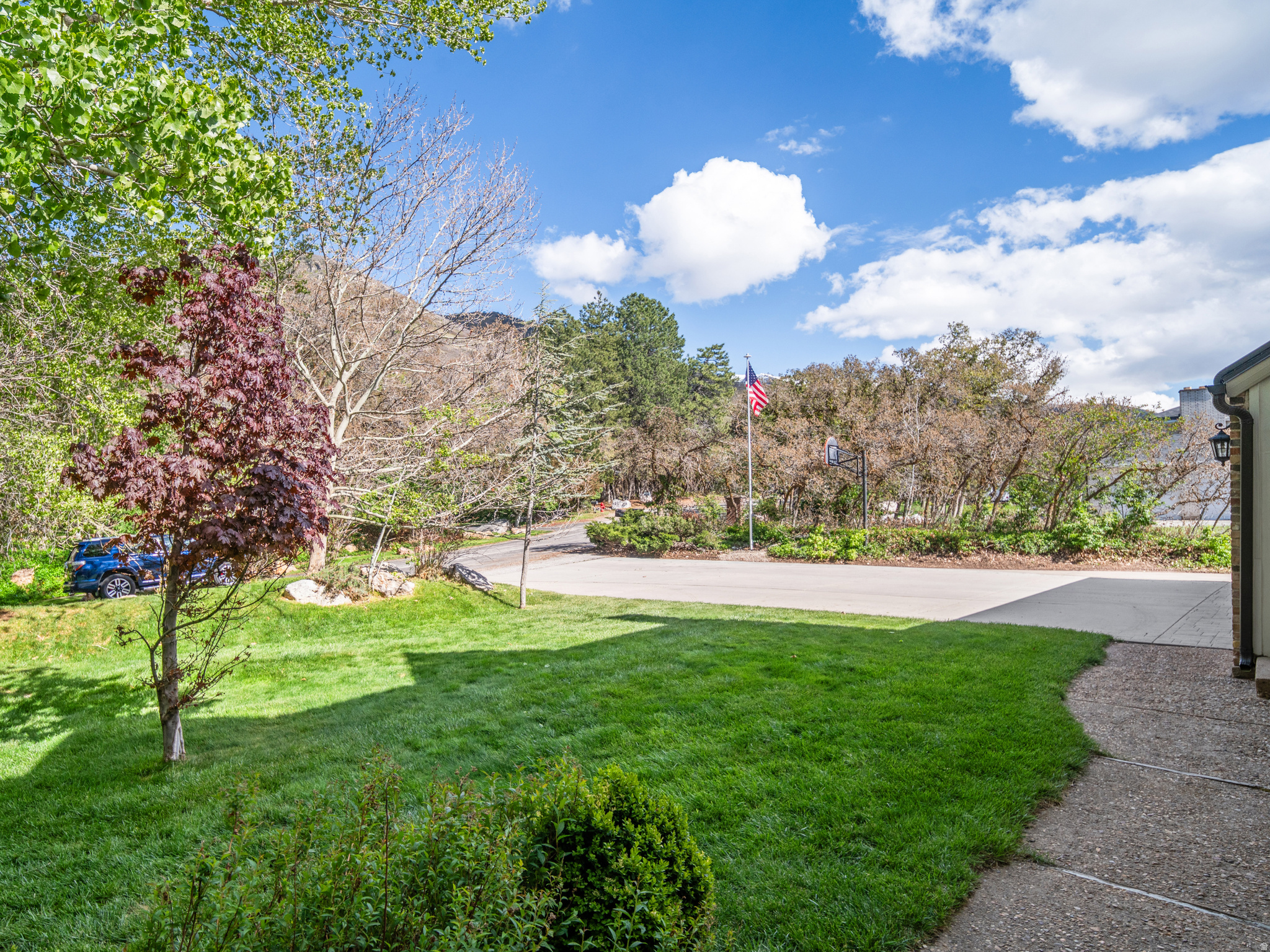 EASTWOOD - Residential