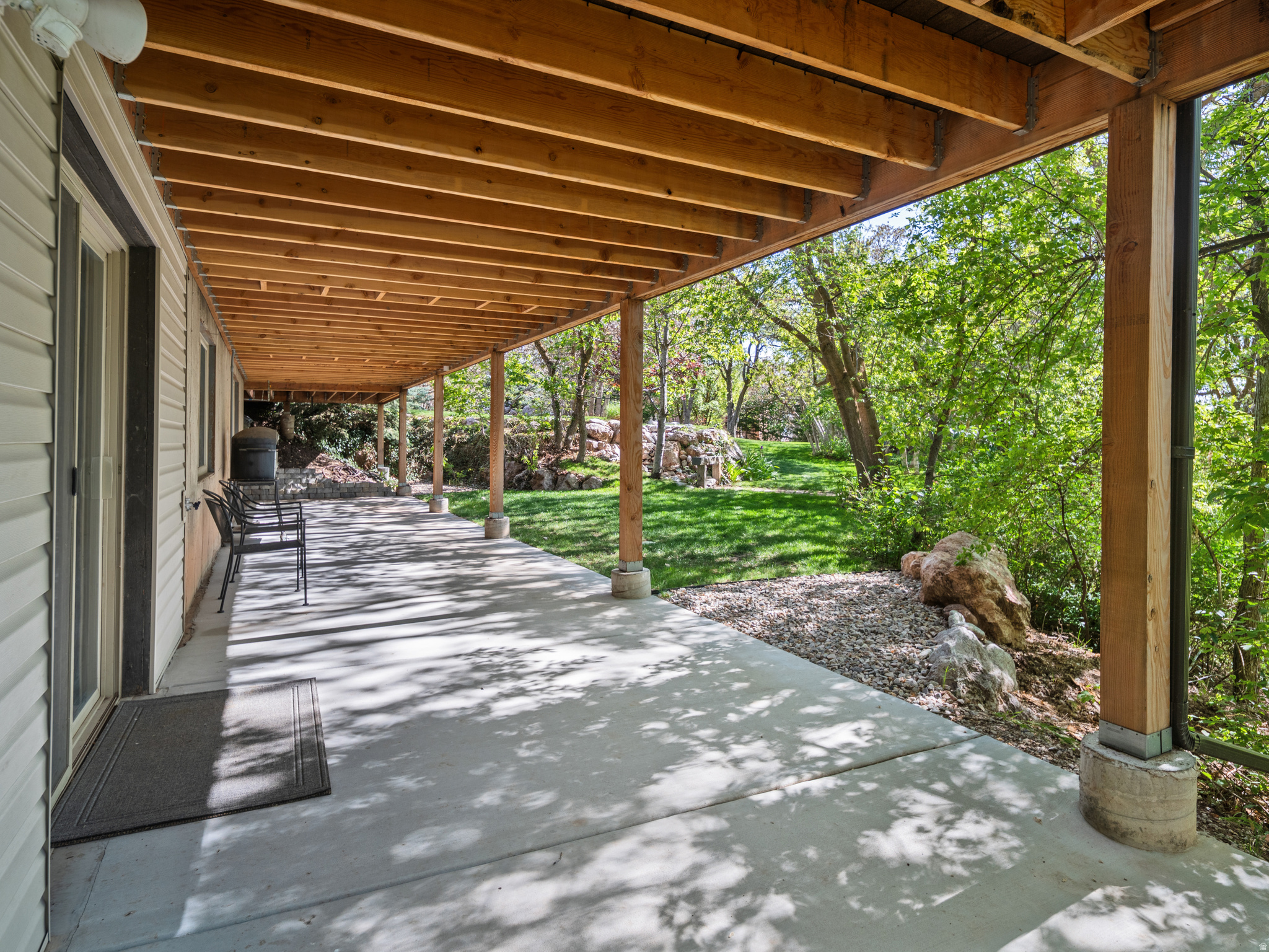 EASTWOOD - Residential