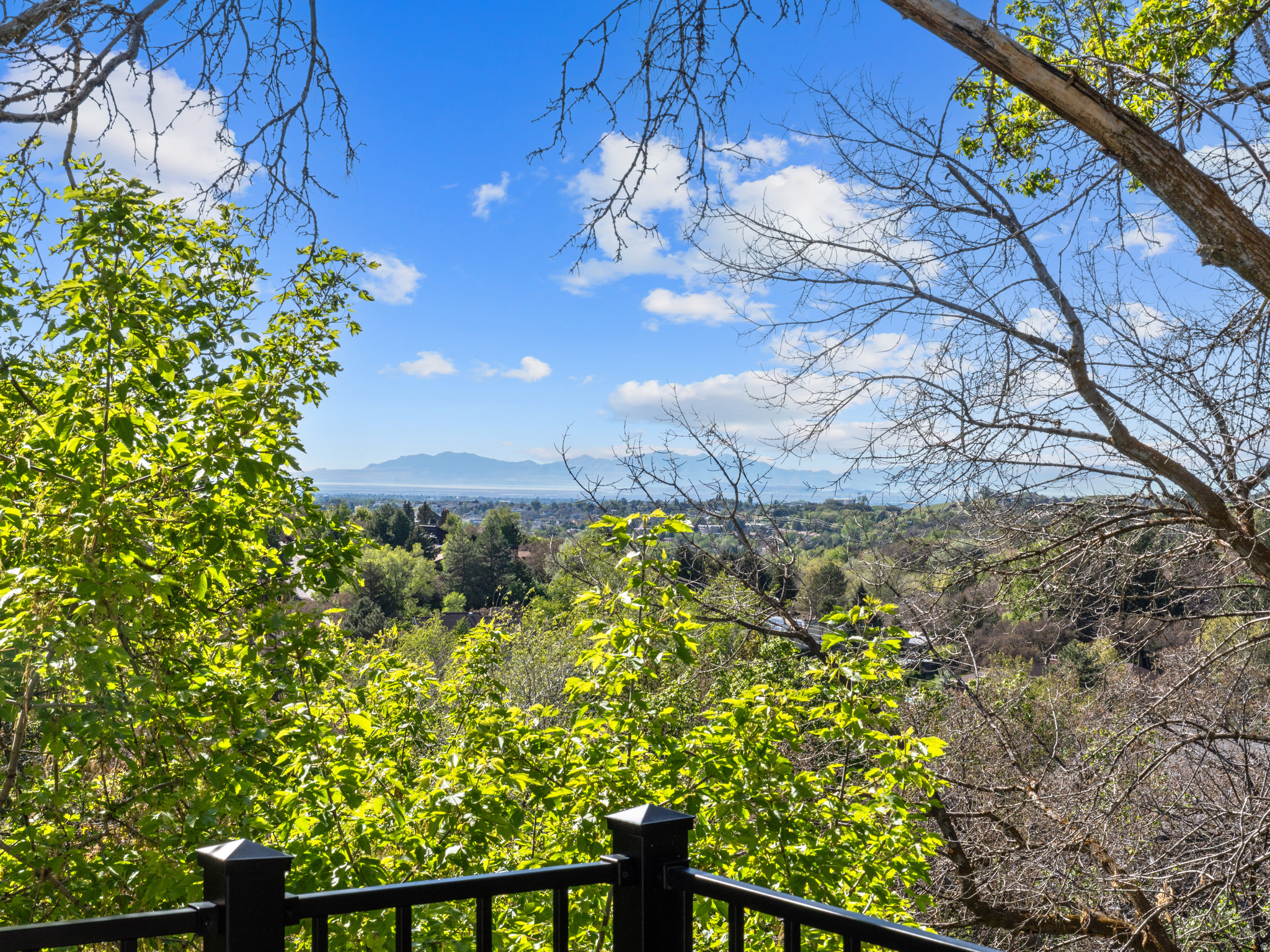 EASTWOOD - Residential