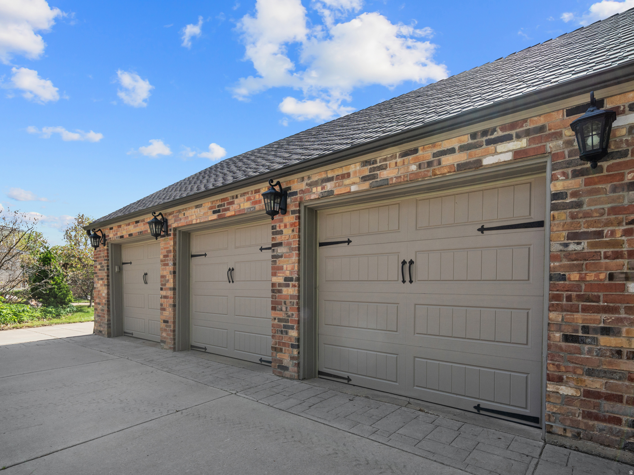 EASTWOOD - Residential