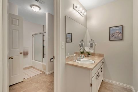 Tiny photo for 1554 S MONROE BLVD #C2, Ogden, UT 84404 (MLS # 2153961)