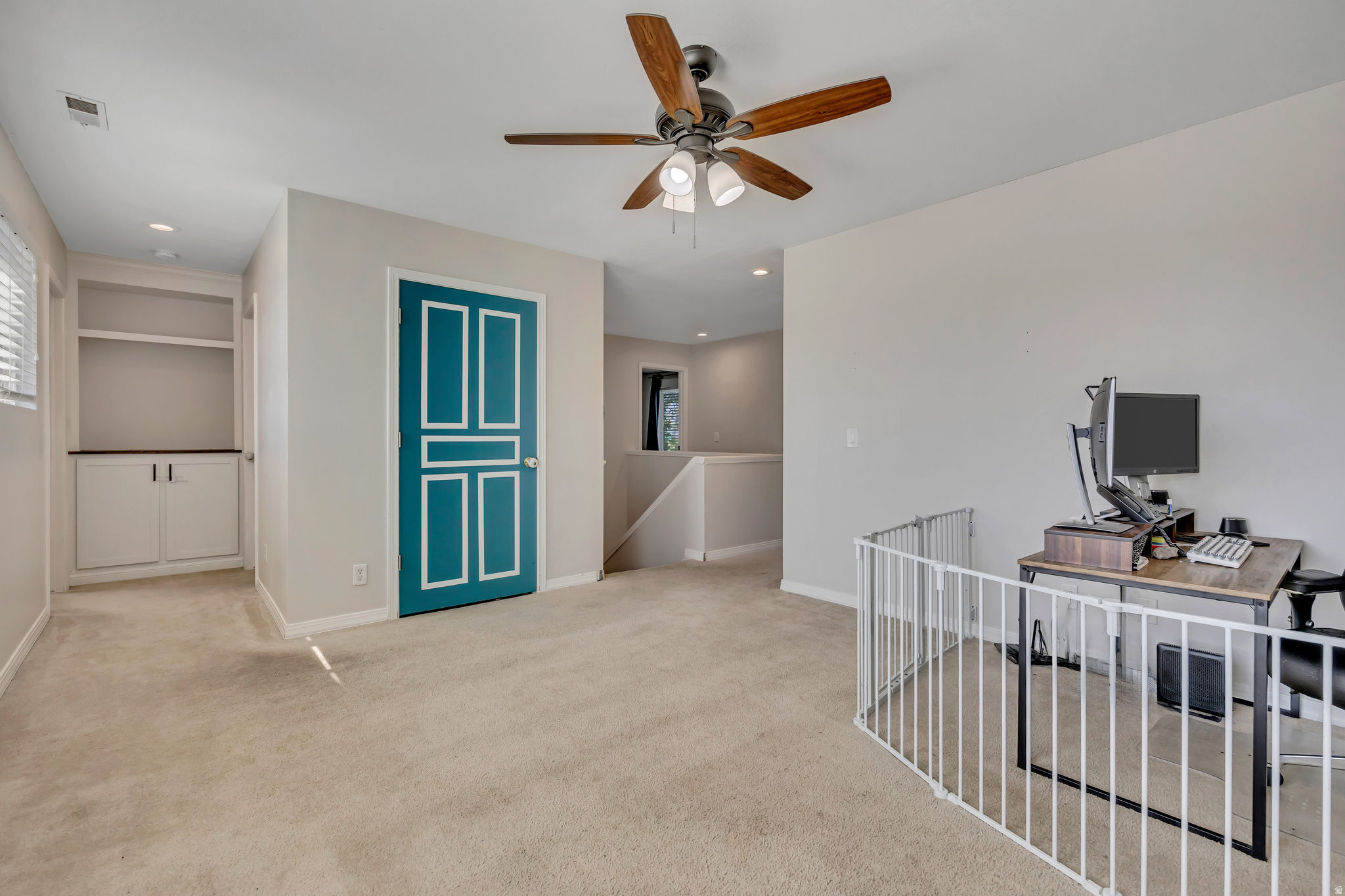 GATEWAY NEIGHBORHOOD - Residential Lease