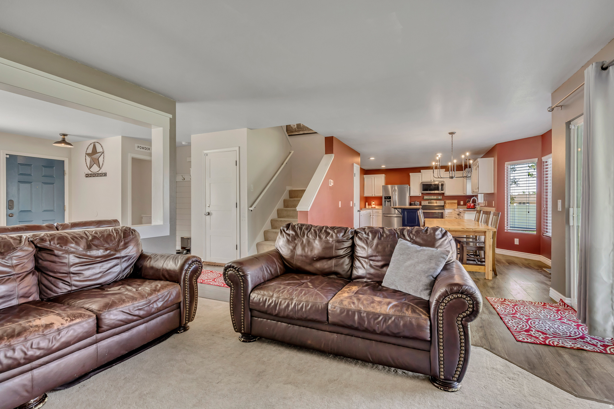 GATEWAY NEIGHBORHOOD - Residential Lease