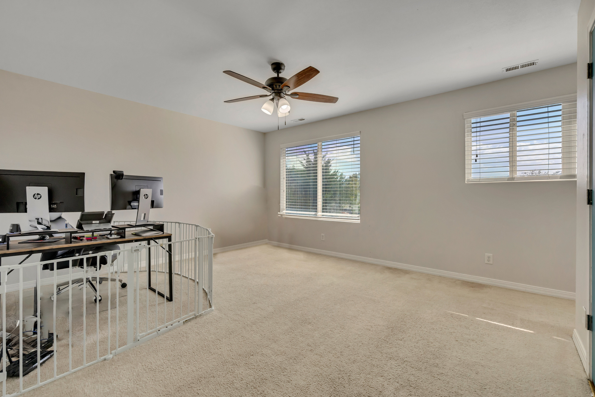 GATEWAY NEIGHBORHOOD - Residential Lease