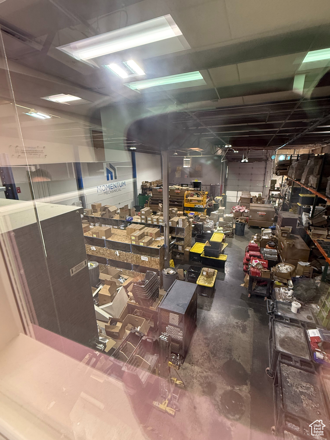 LANDINGS POINT CON - Commercial Sale