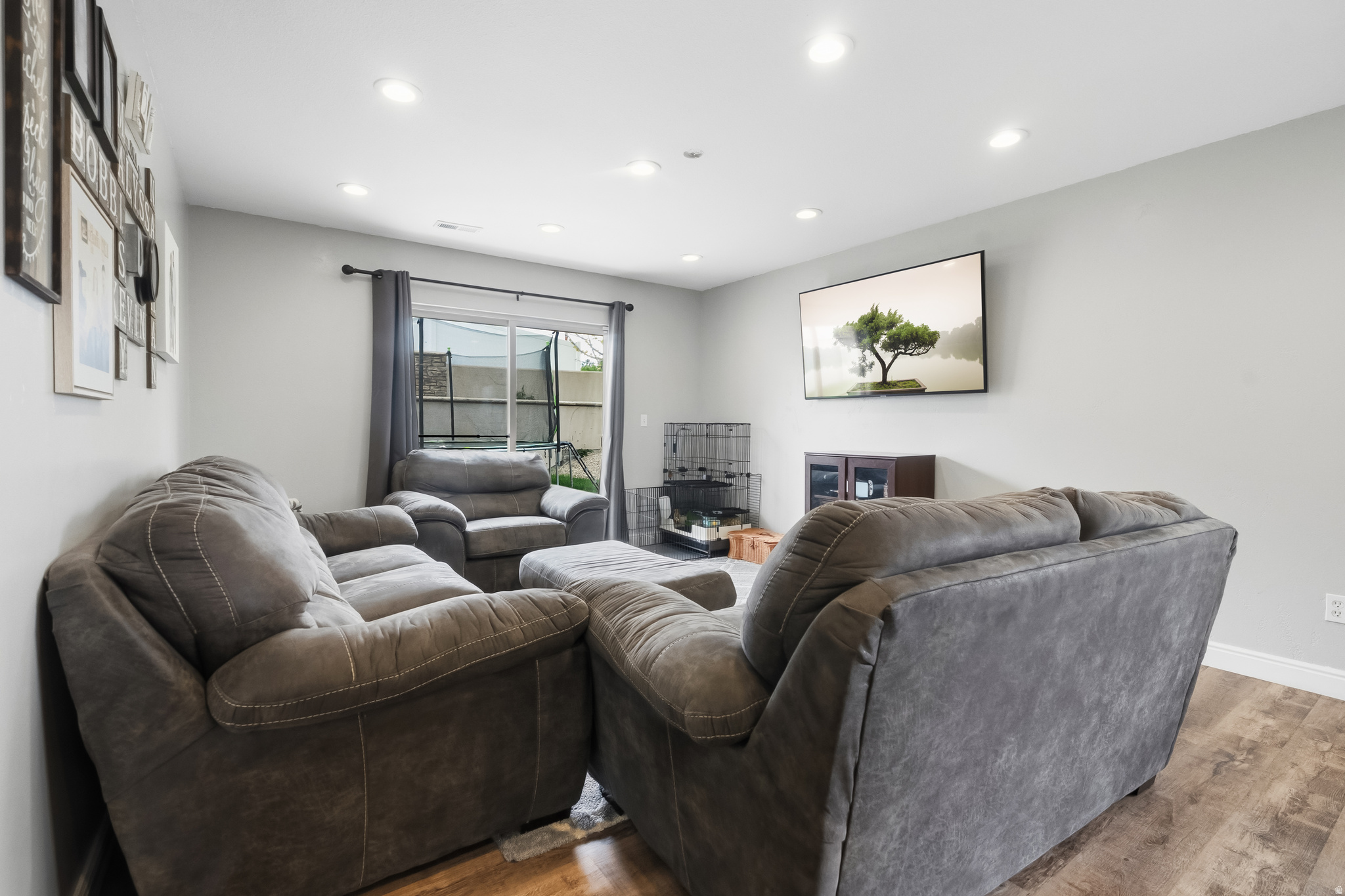 HAMILTON FARMS PHASE - Residential
