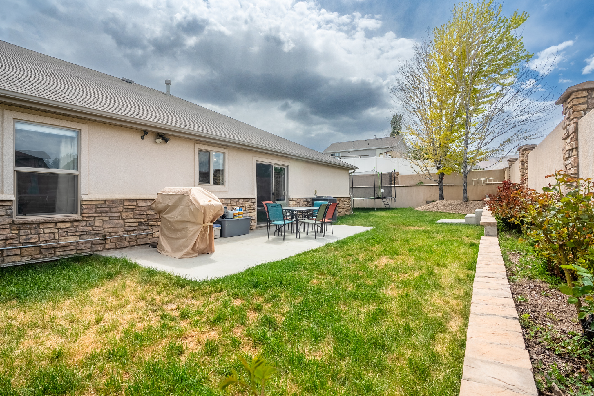 HAMILTON FARMS PHASE - Residential