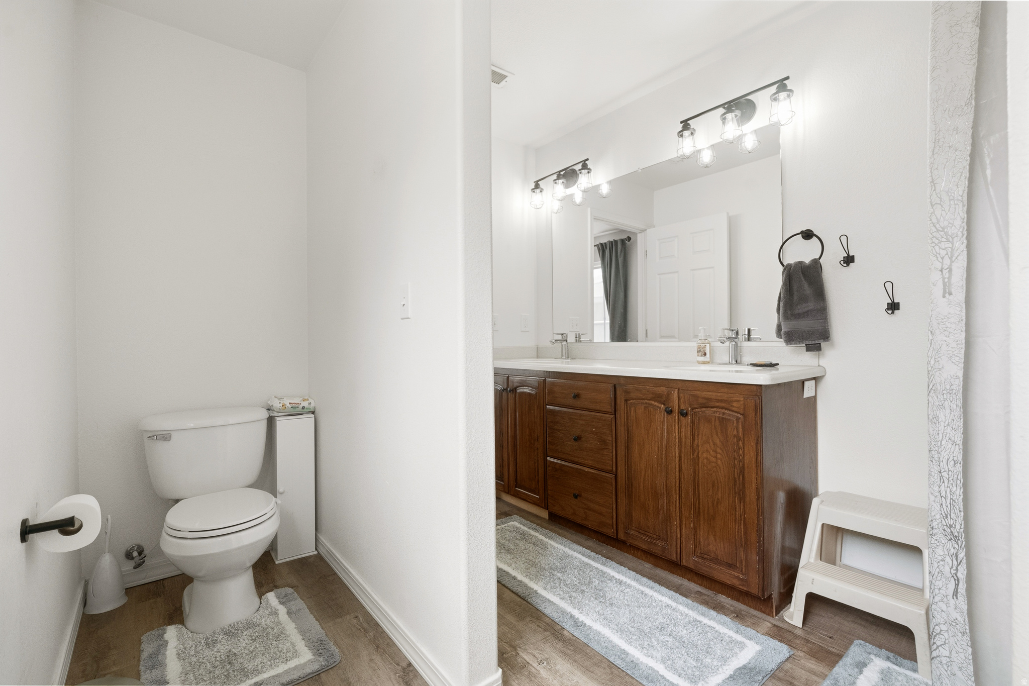 HAMILTON FARMS PHASE - Residential