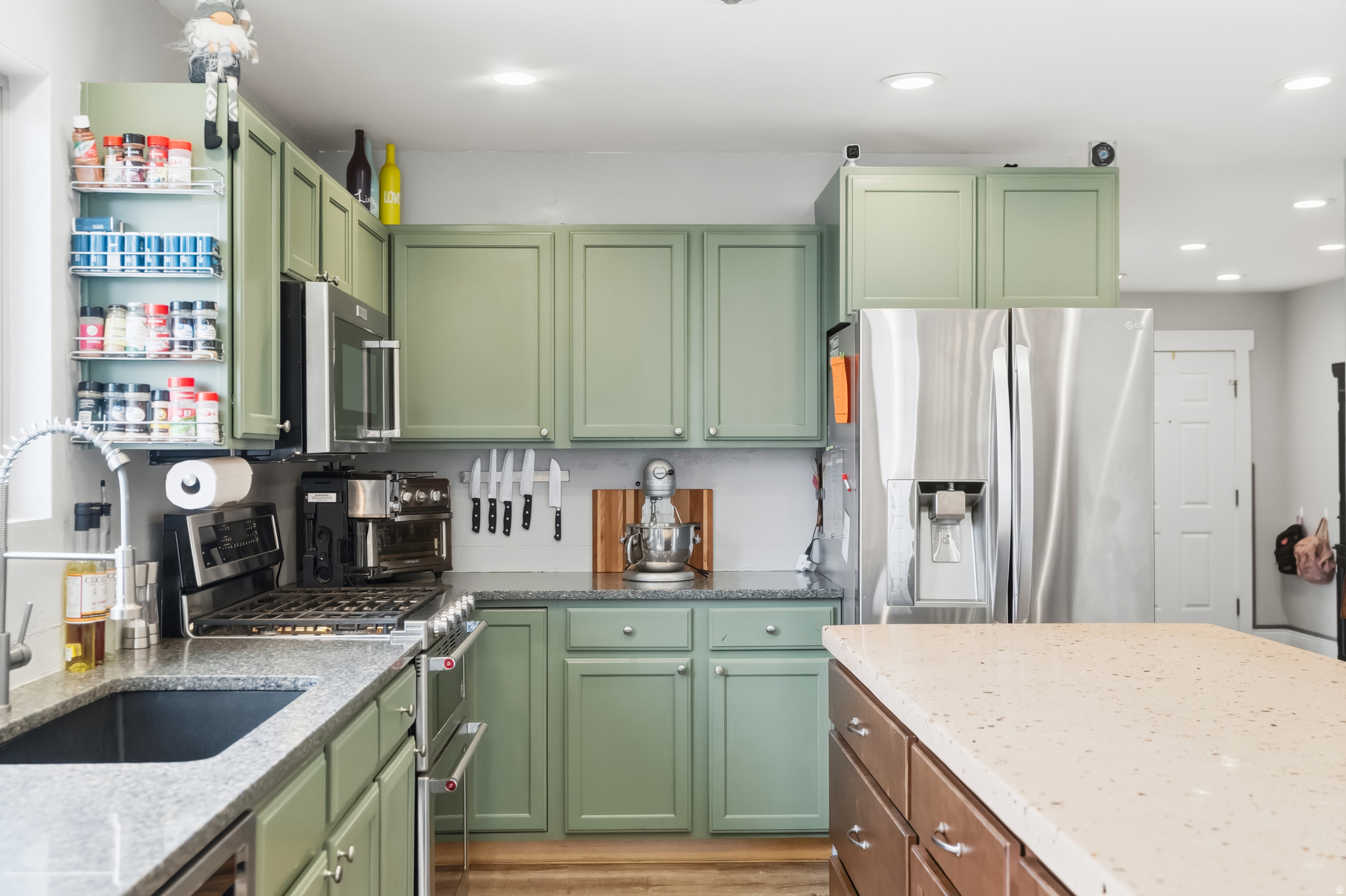 HAMILTON FARMS PHASE - Residential