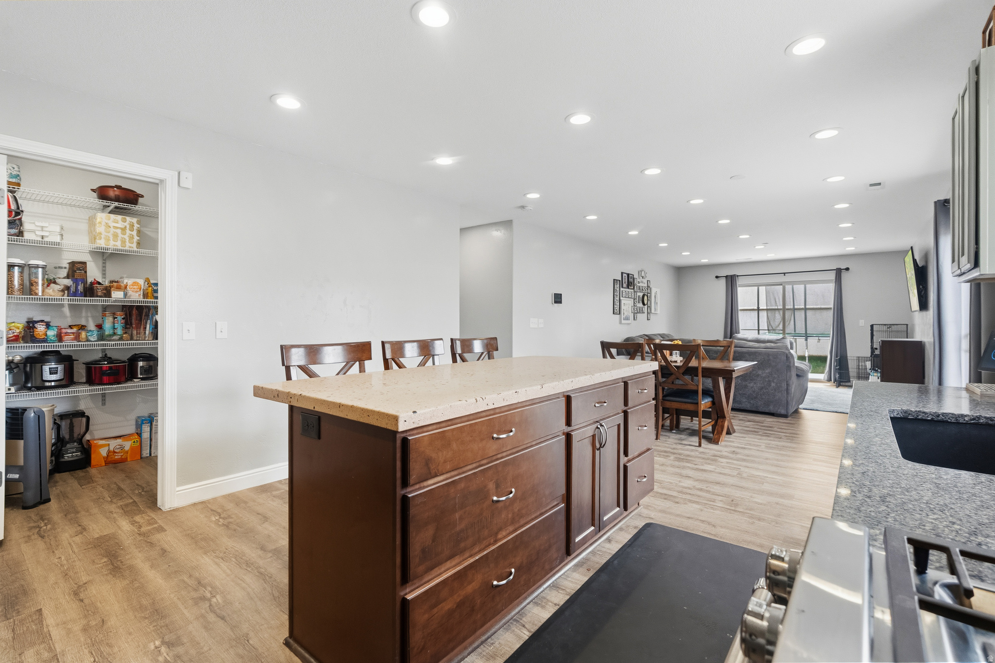 HAMILTON FARMS PHASE - Residential