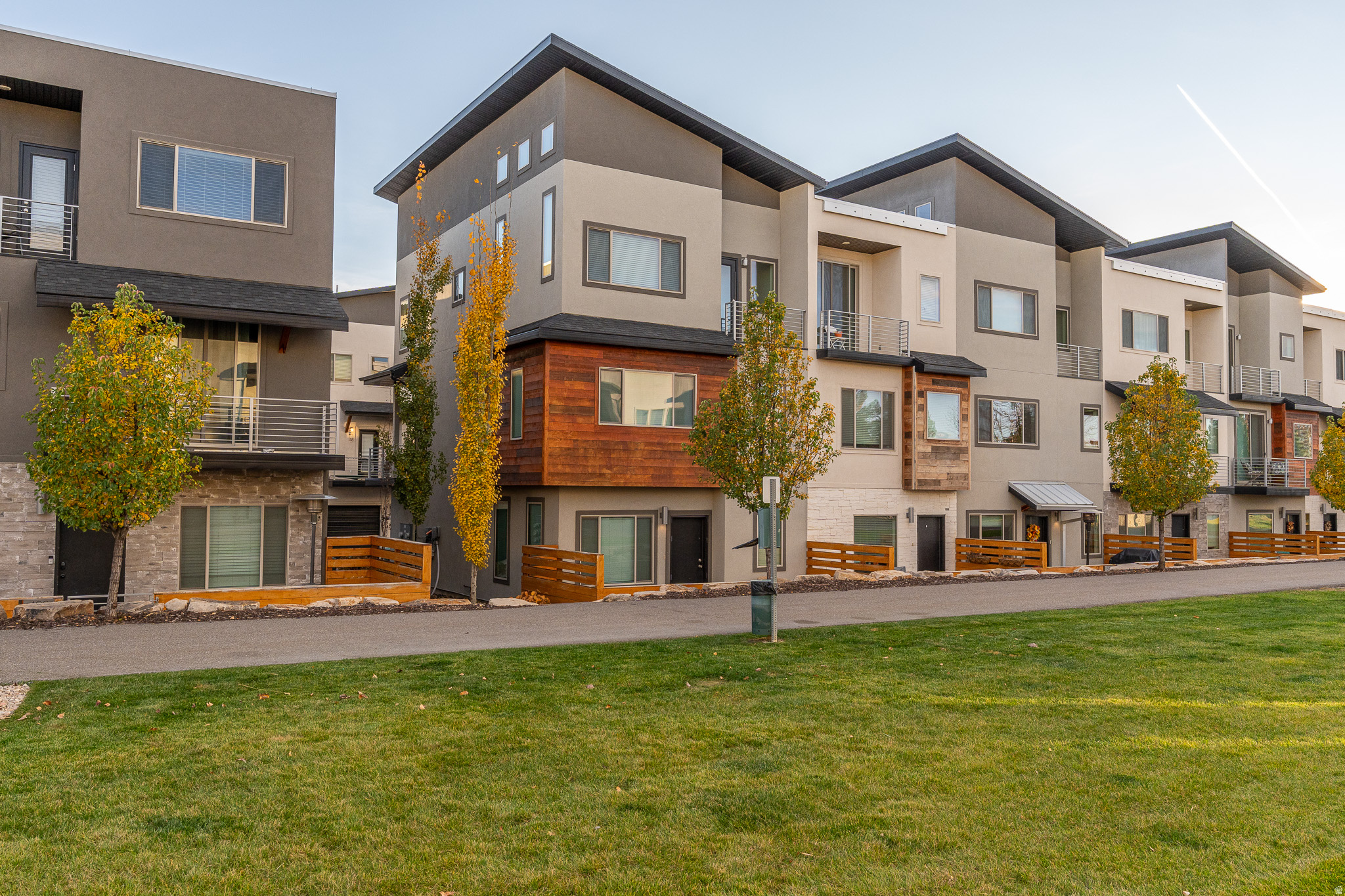 SUNRIVER TOWNHOMES - Residential