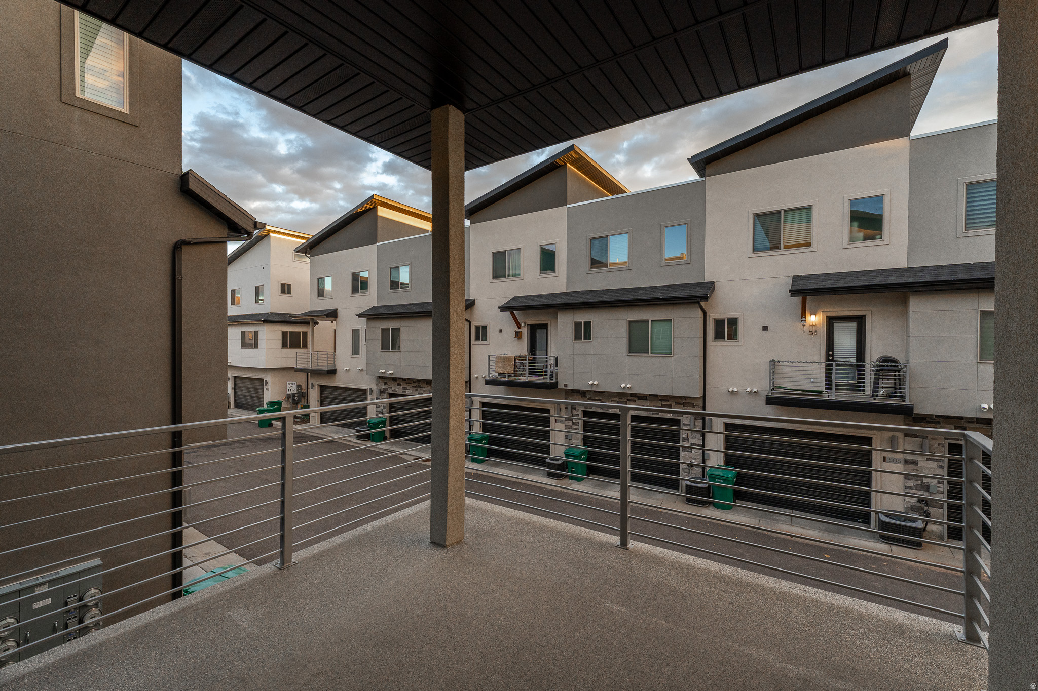 SUNRIVER TOWNHOMES - Residential
