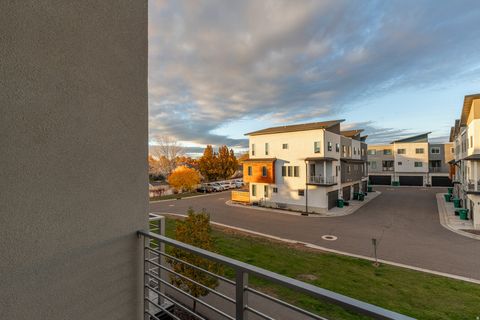 Tiny photo for 506 W 2200 N, Layton, UT 84041 (MLS # 2121974)