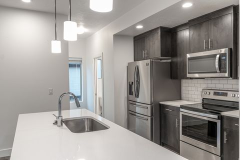 Tiny photo for 506 W 2200 N, Layton, UT 84041 (MLS # 2121974)