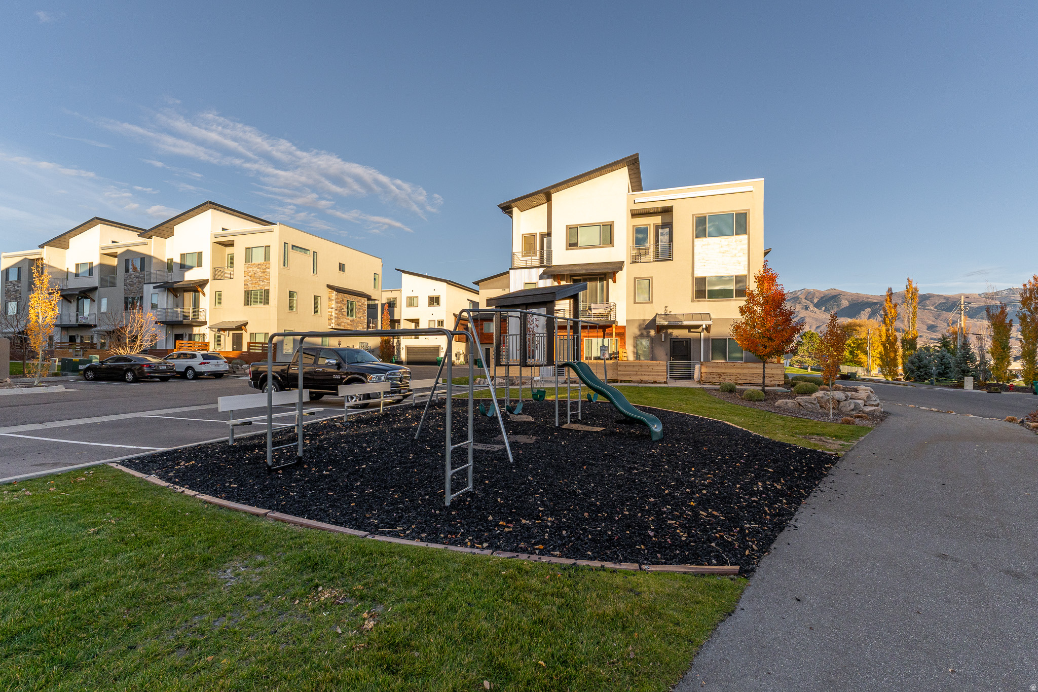 SUNRIVER TOWNHOMES - Residential