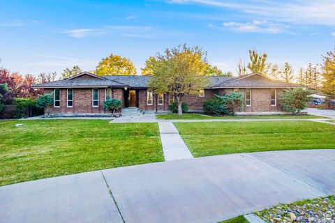 Photo of 2267 SEGO LILY DR, Wellington, UT 84542 (MLS # 2117001)