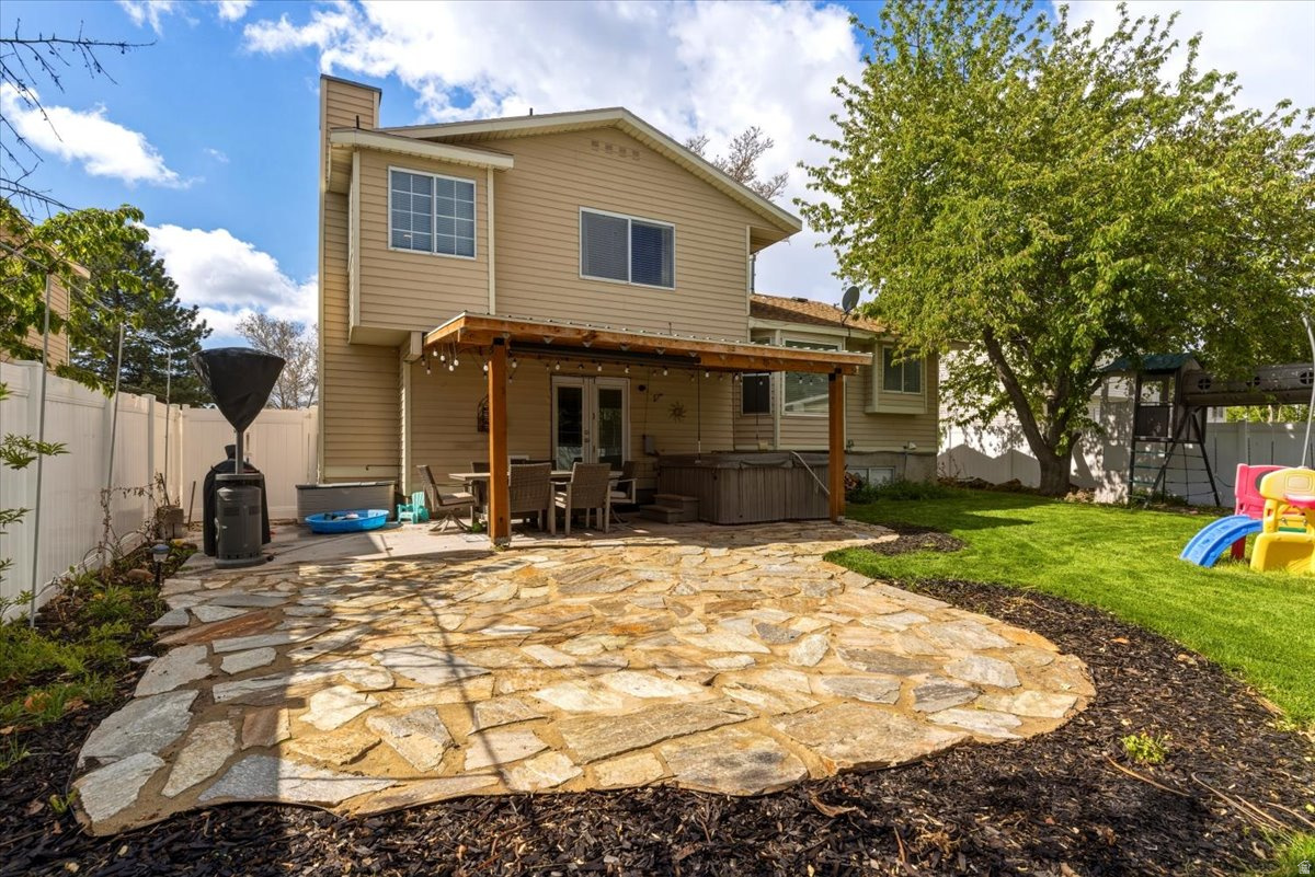 SUNCREST - Residential