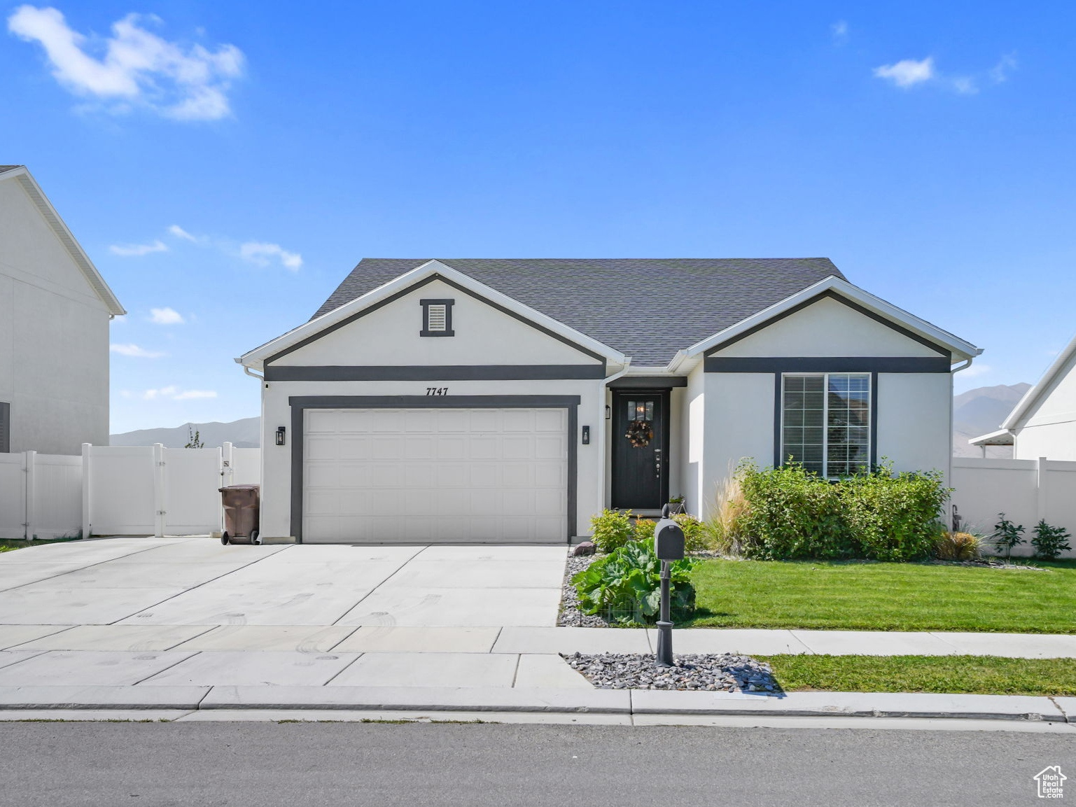 LONE TREE - Residential