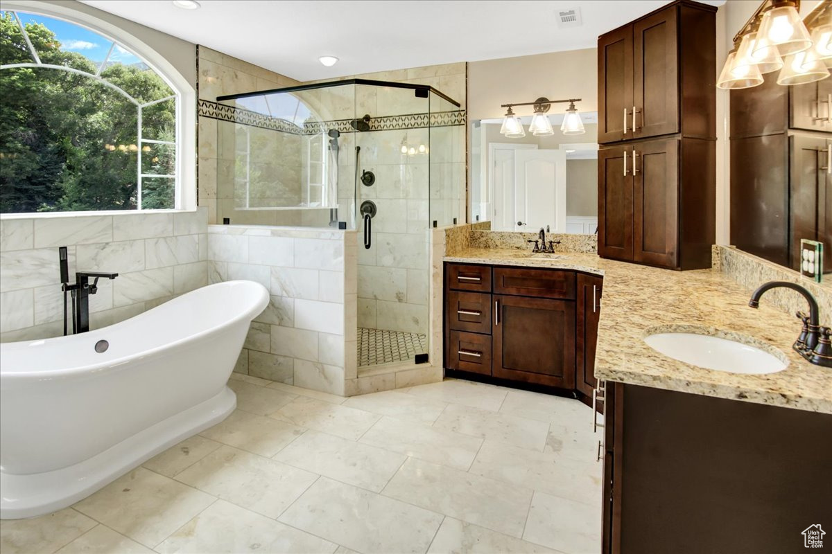 HIDDEN SHADOW ESTATES - Residential