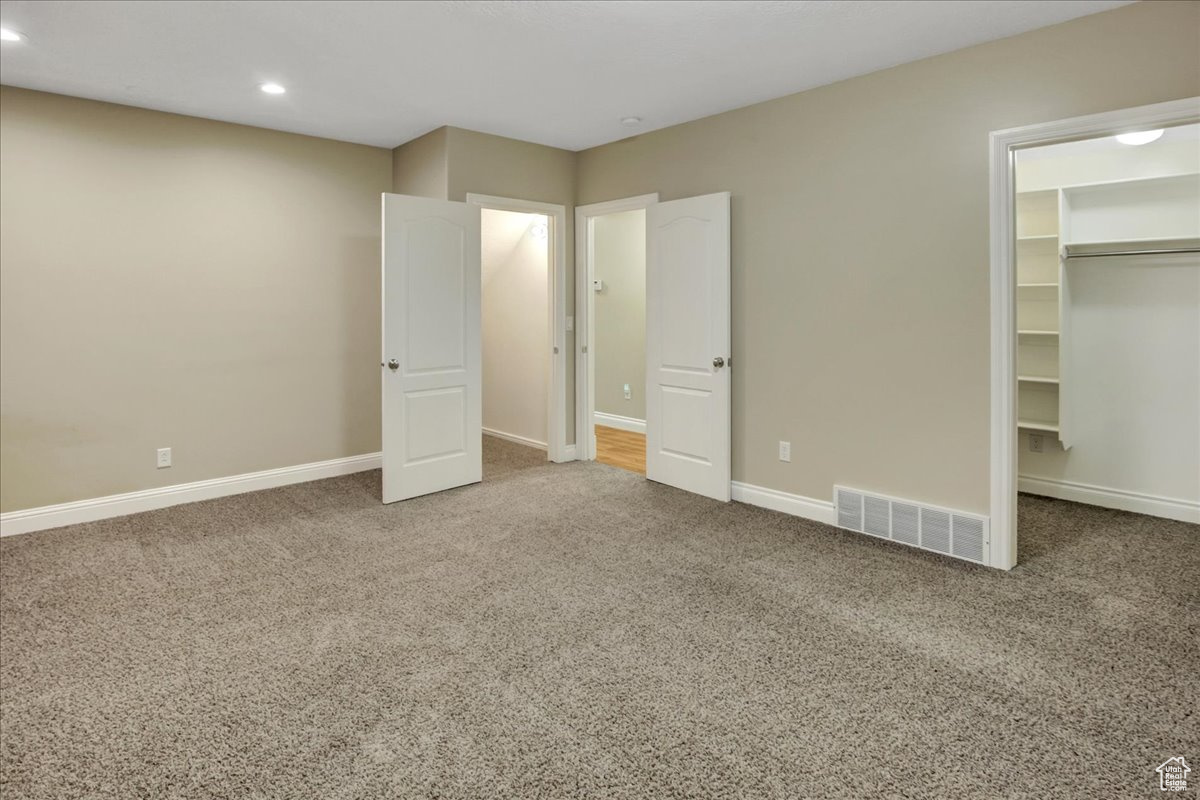 HIDDEN SHADOW ESTATES - Residential