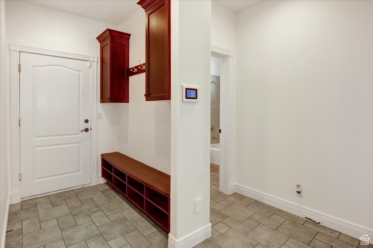 HIDDEN SHADOW ESTATES - Residential