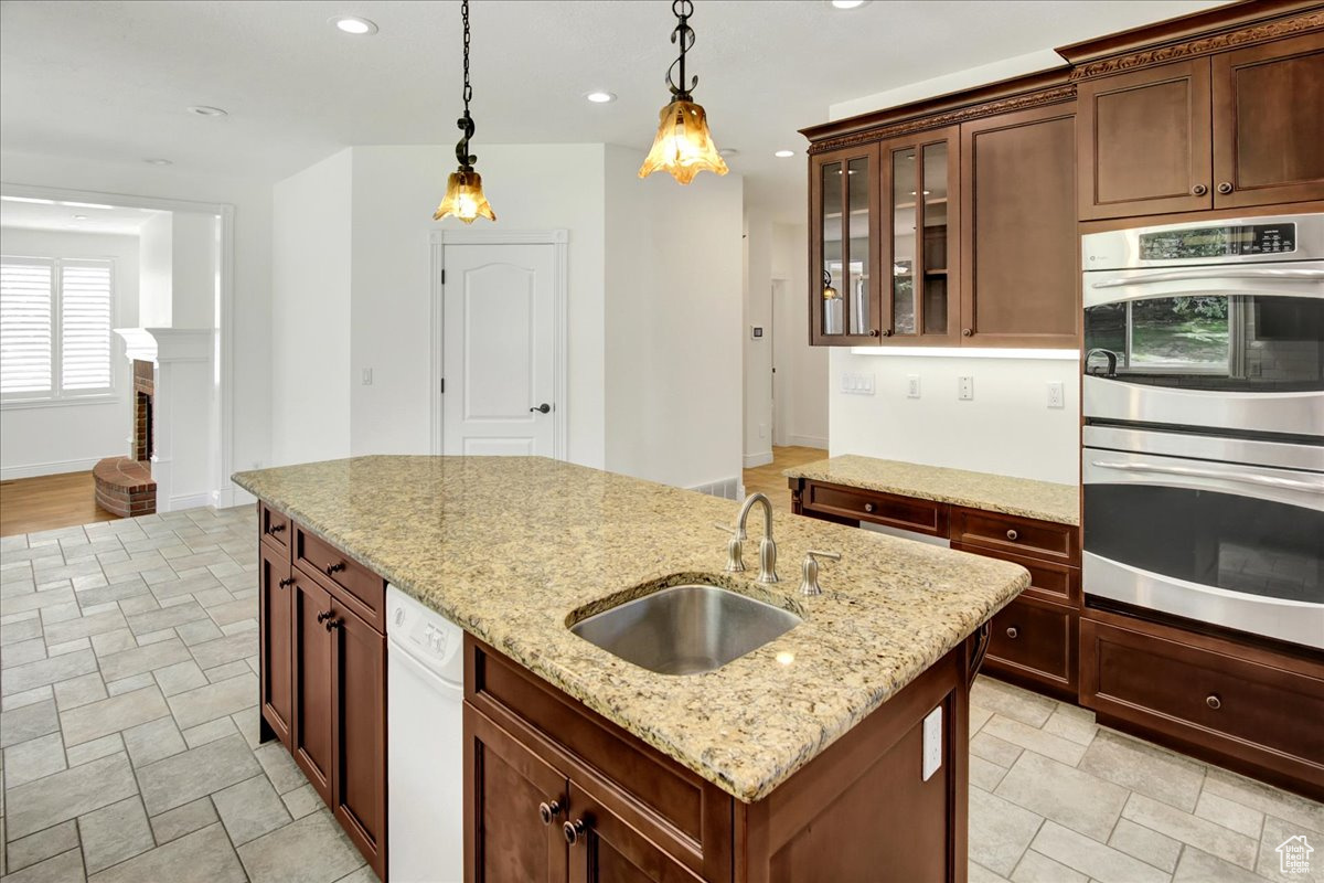 HIDDEN SHADOW ESTATES - Residential