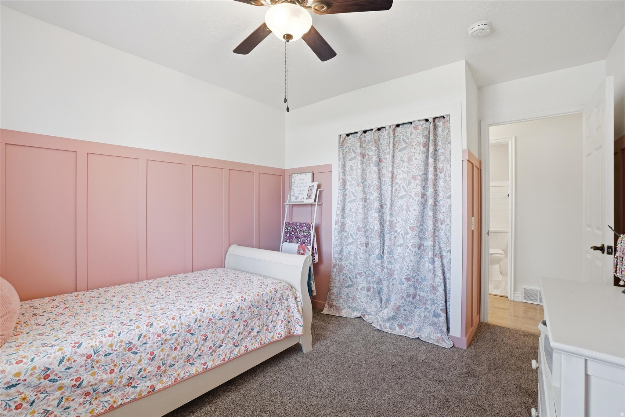 THREE MILE CREEK - Residential