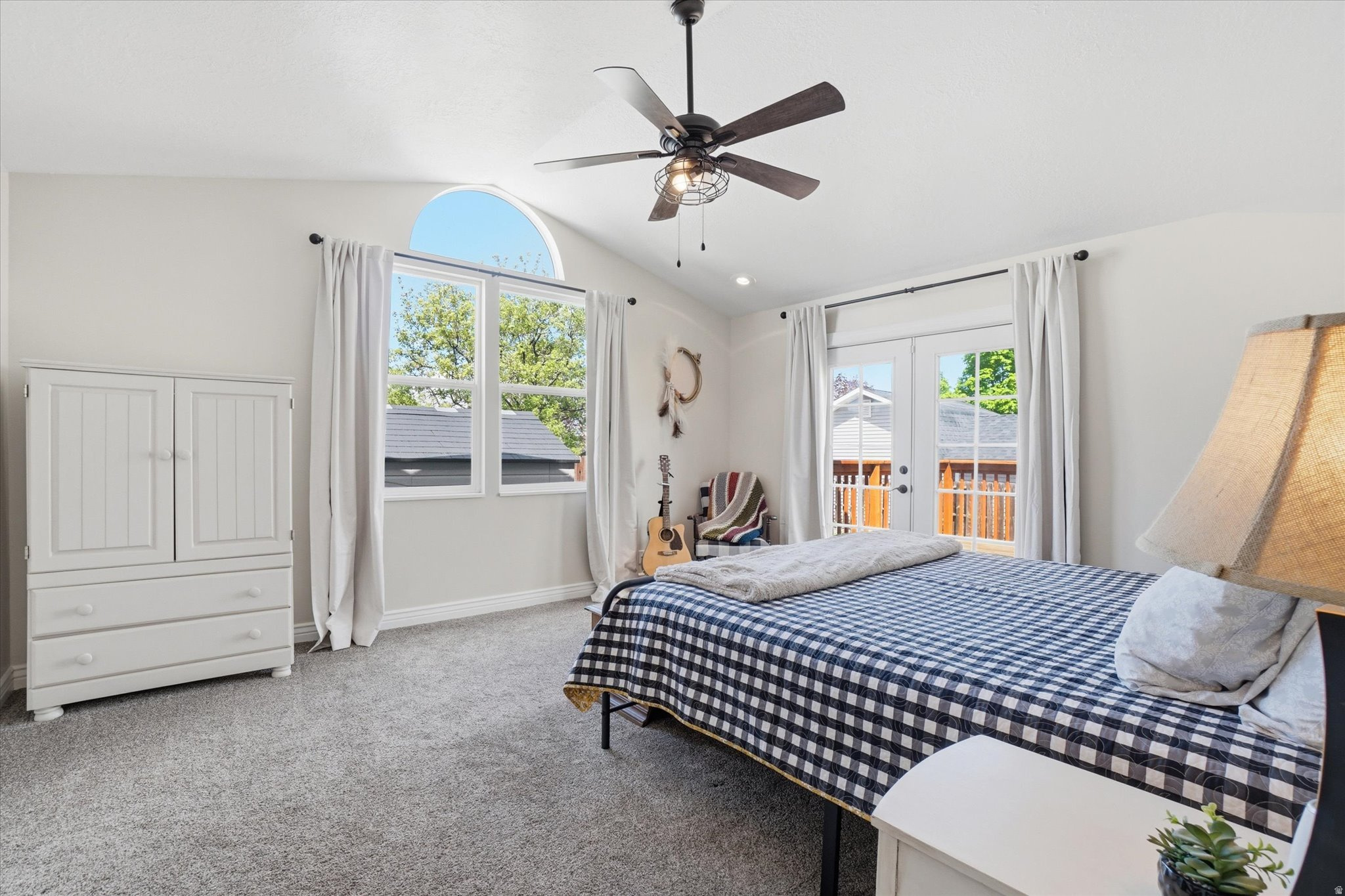 THREE MILE CREEK - Residential