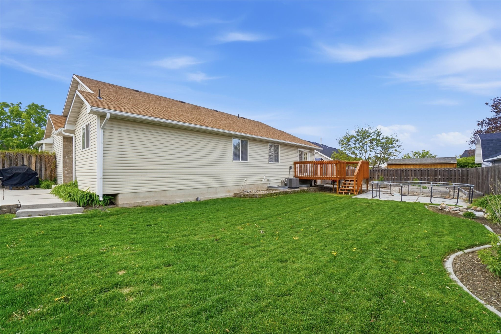 THREE MILE CREEK - Residential