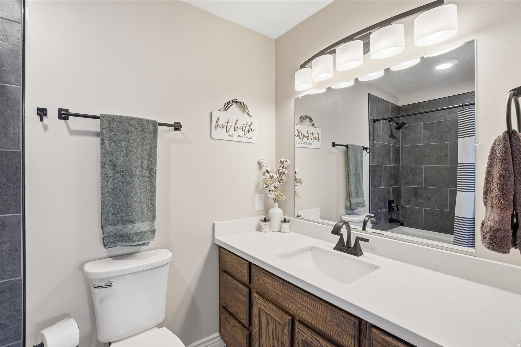 THREE MILE CREEK - Residential