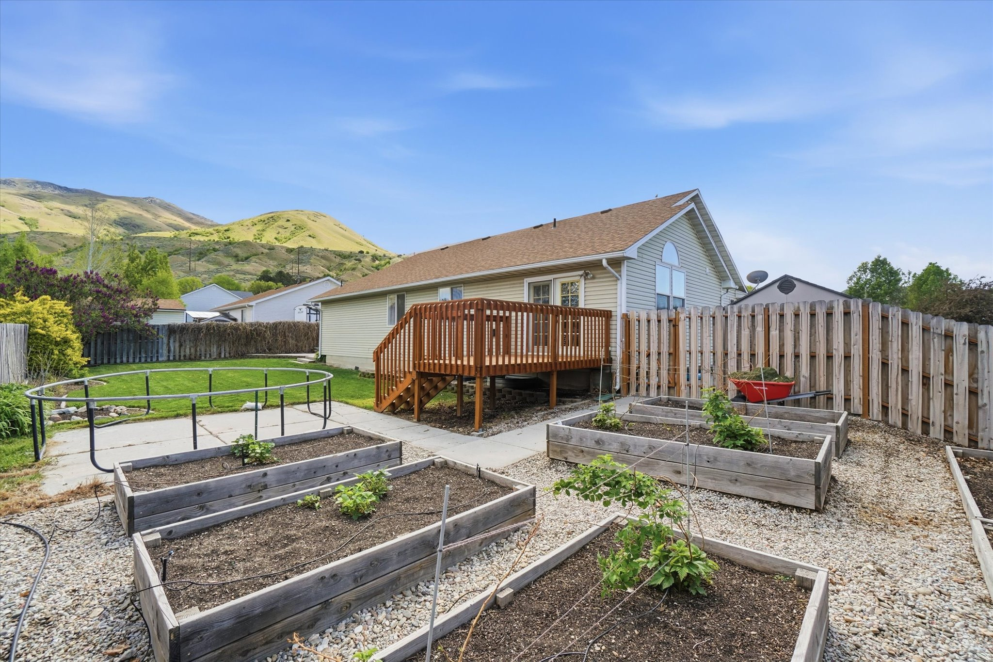 THREE MILE CREEK - Residential