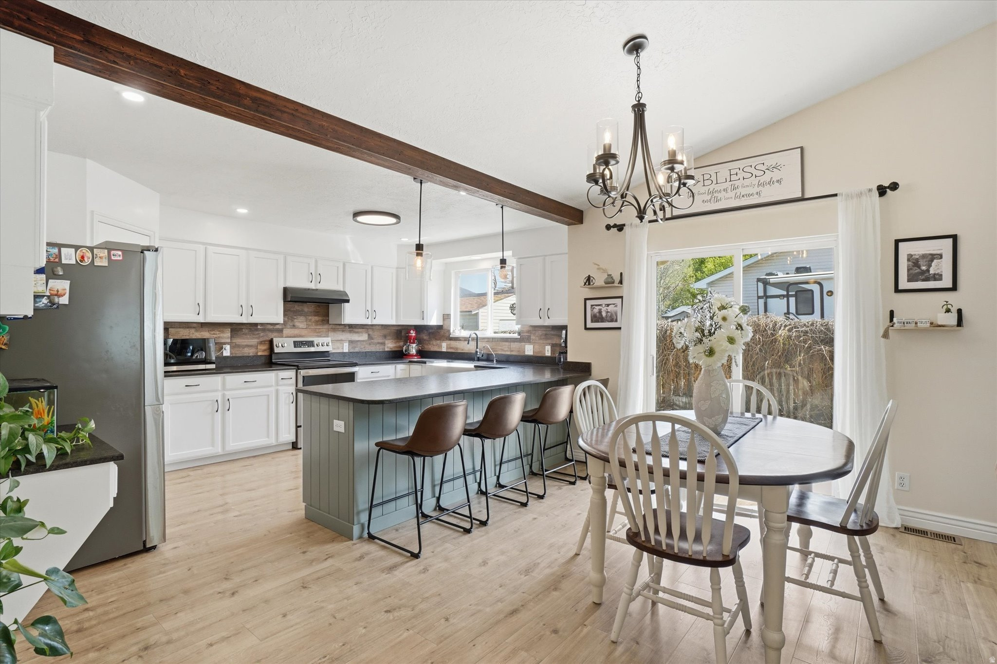 THREE MILE CREEK - Residential