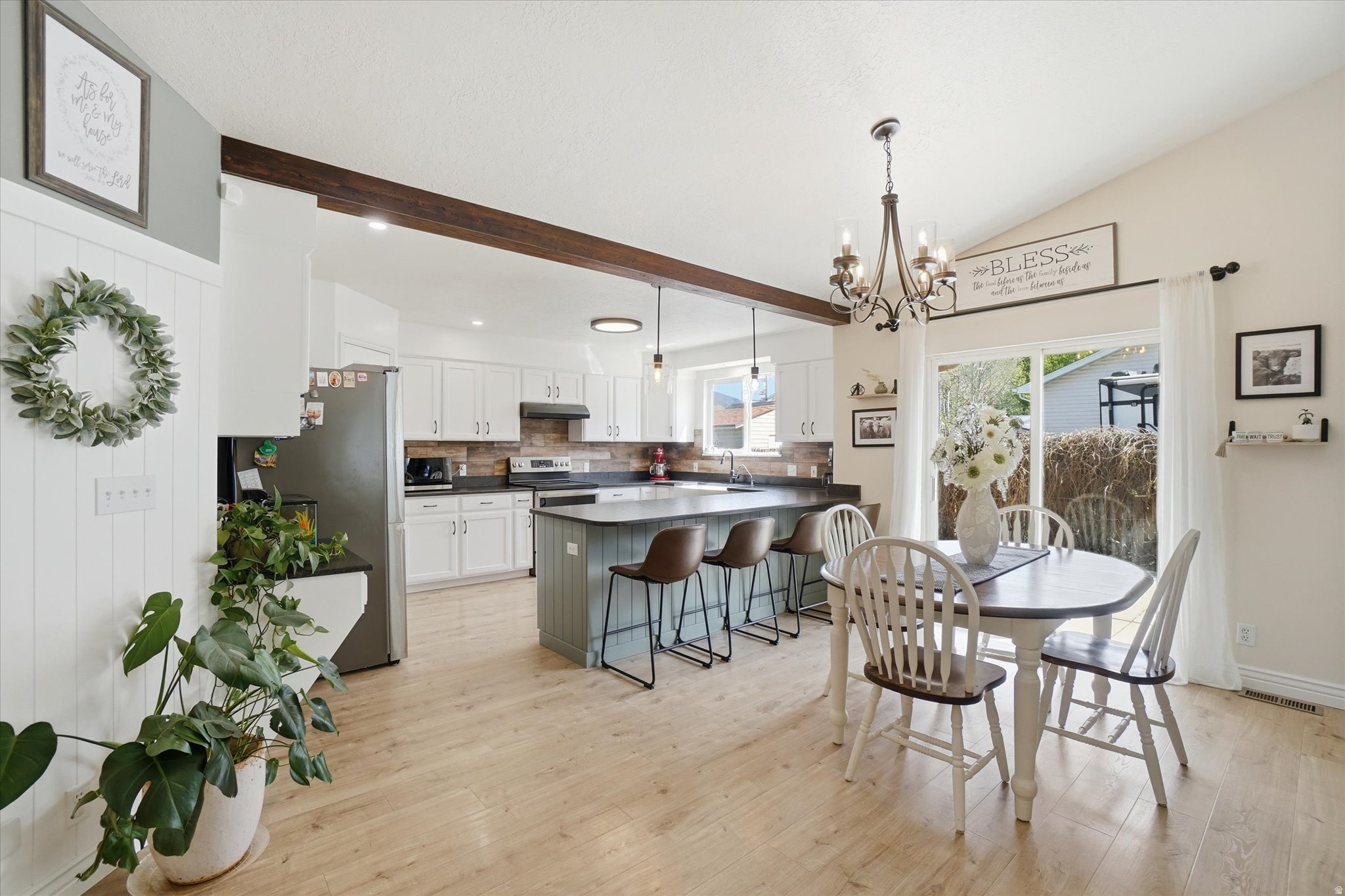 THREE MILE CREEK - Residential