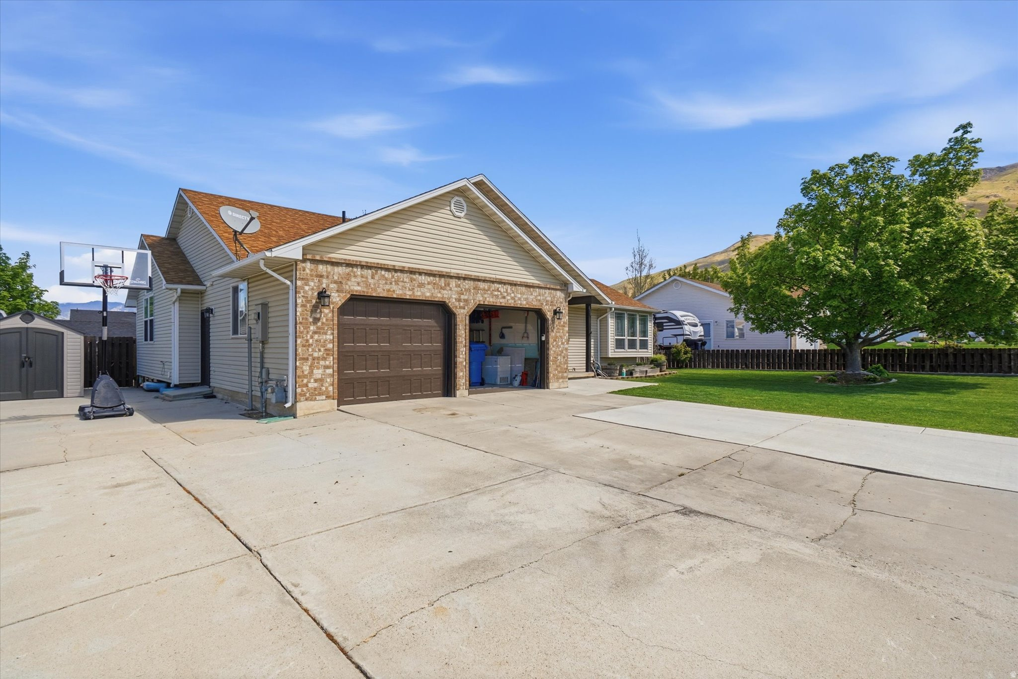 THREE MILE CREEK - Residential