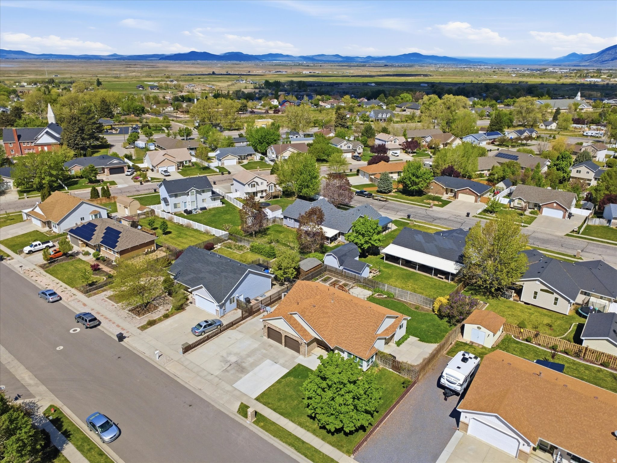 THREE MILE CREEK - Residential
